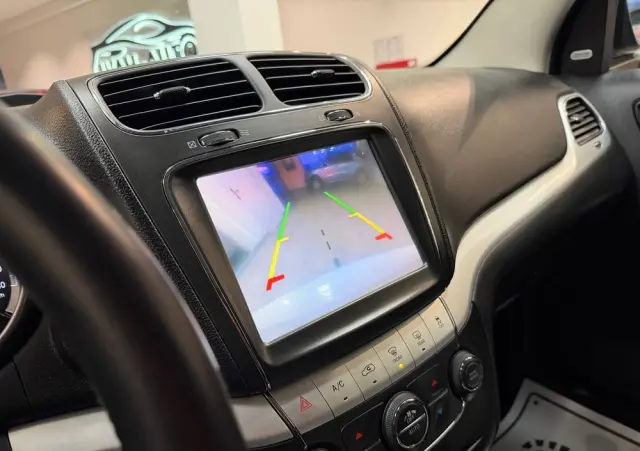 FIAT Freemont 2.0 Multijet 16V DPF Automatik Allrad Cross