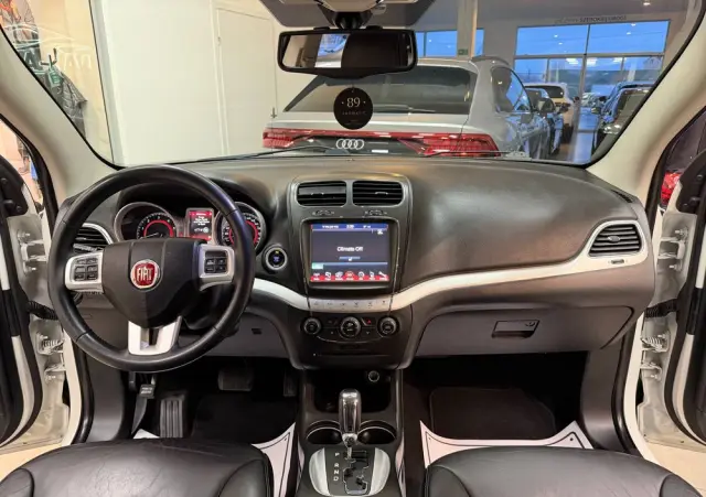 FIAT Freemont 2.0 Multijet 16V DPF Automatik Allrad Cross