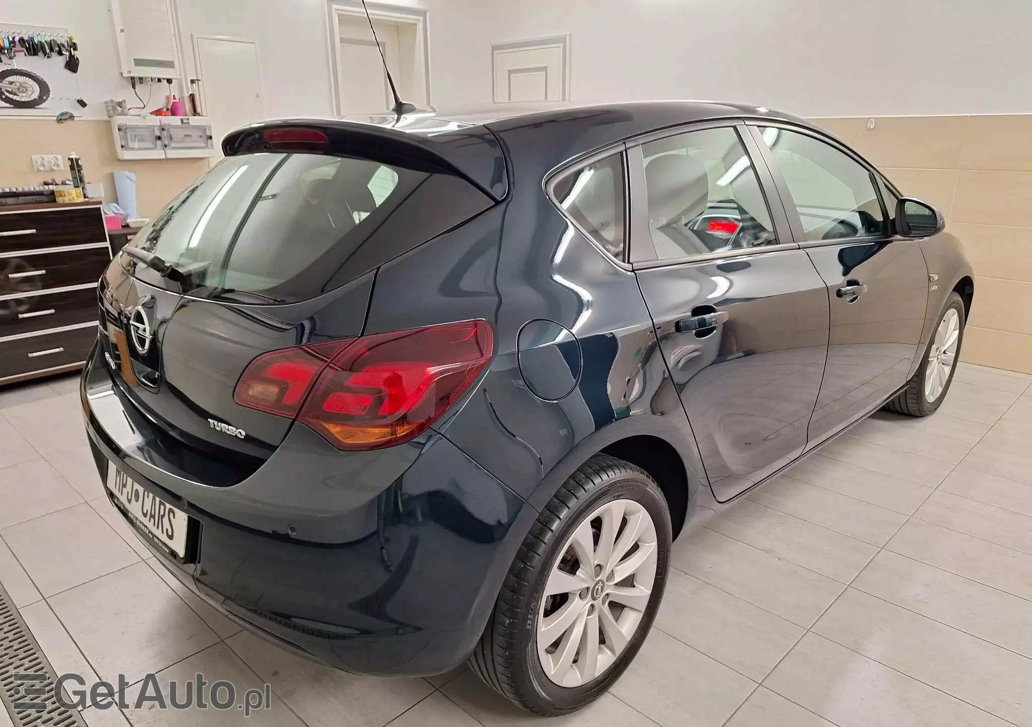 OPEL Astra IV 1.4 T Active EU6