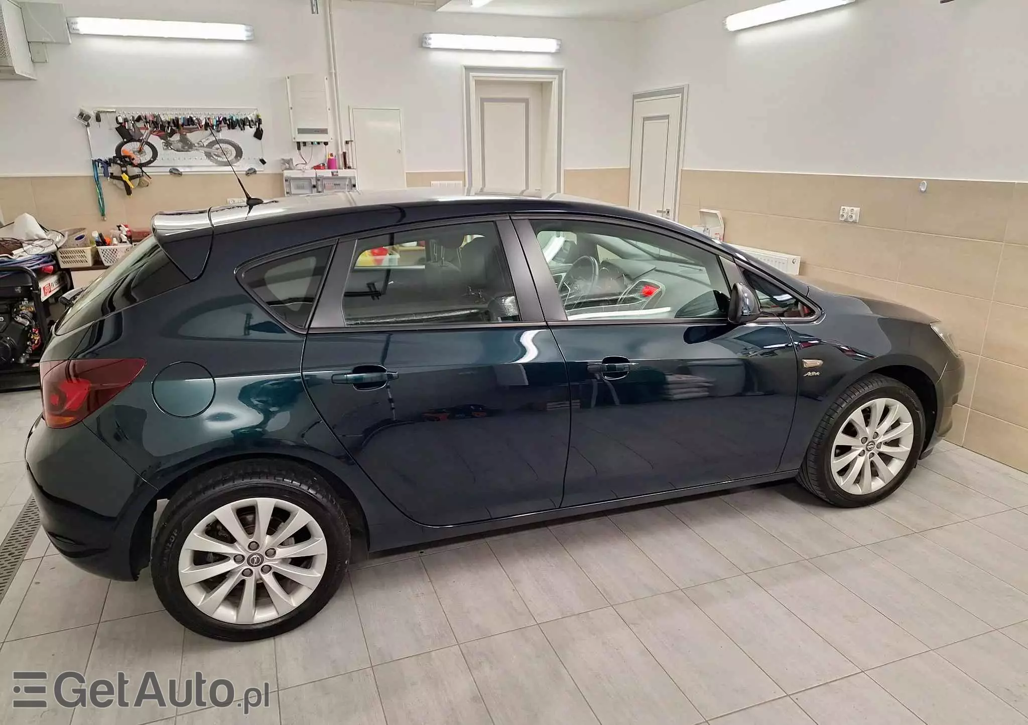 OPEL Astra IV 1.4 T Active EU6