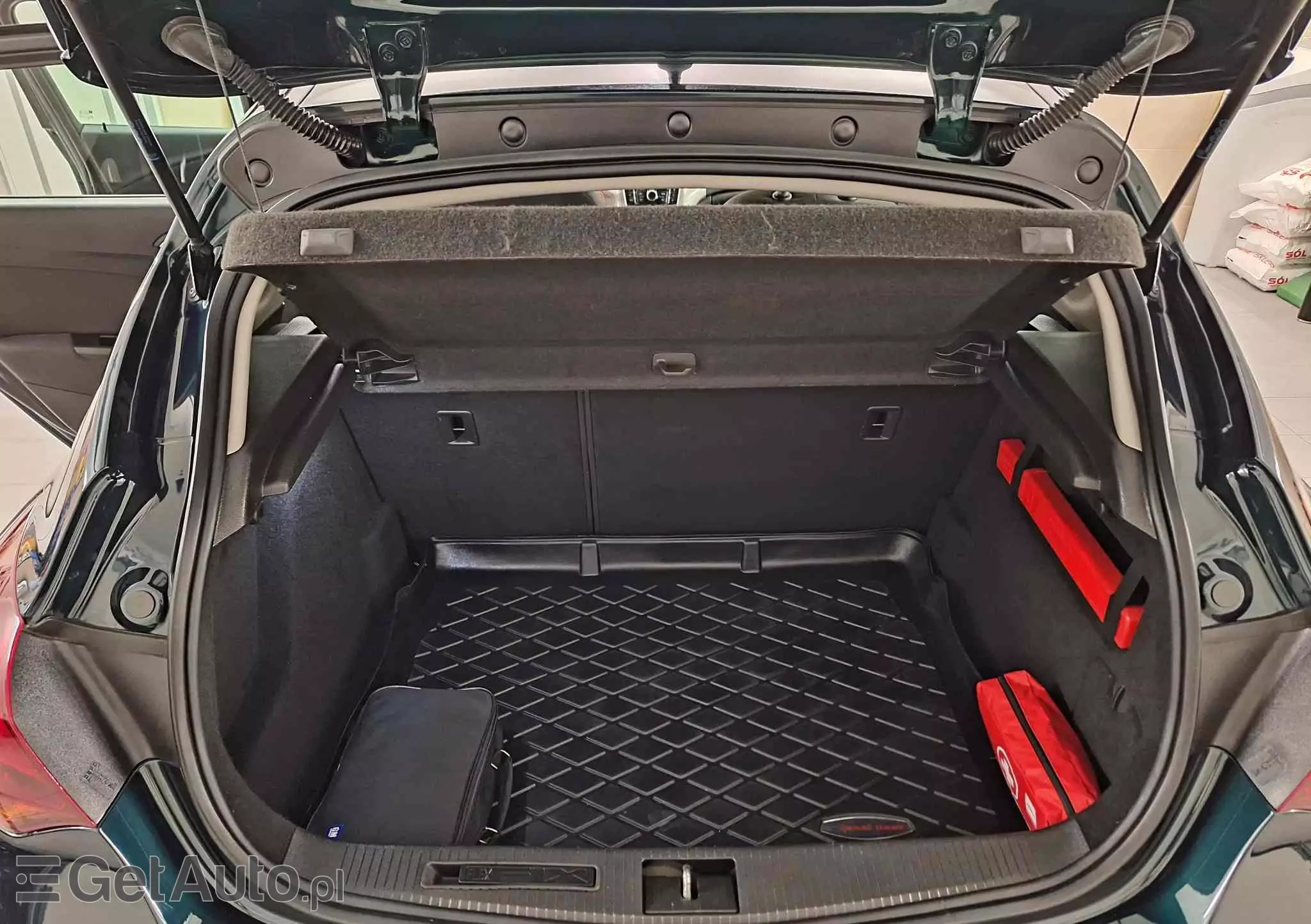 OPEL Astra IV 1.4 T Active EU6