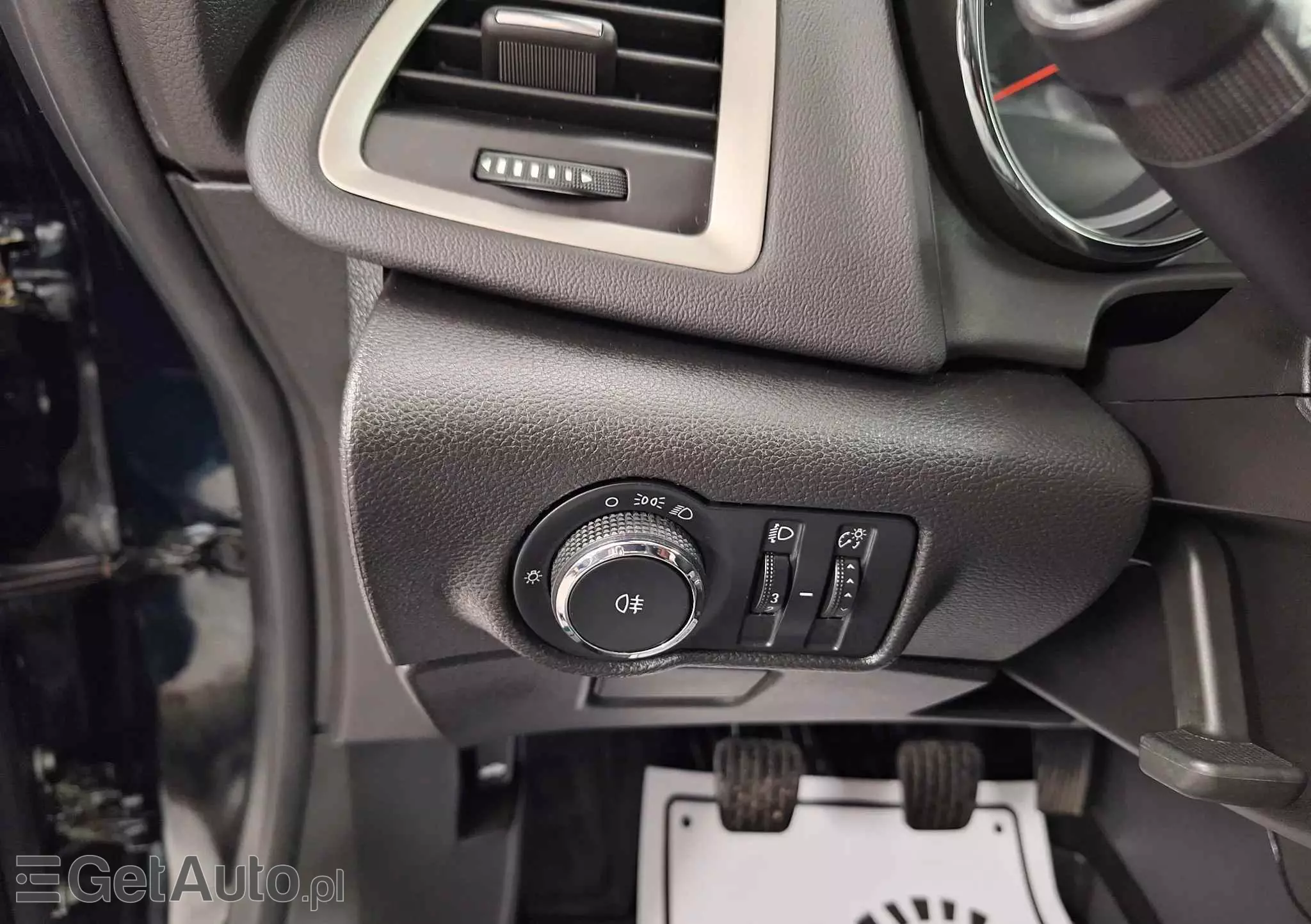 OPEL Astra IV 1.4 T Active EU6