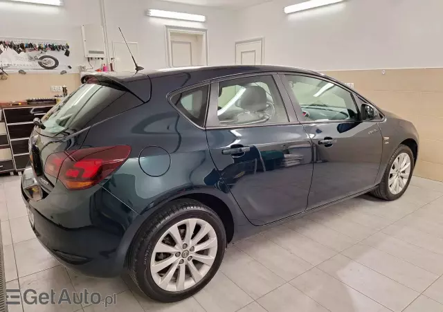 OPEL Astra IV 1.4 T Active EU6