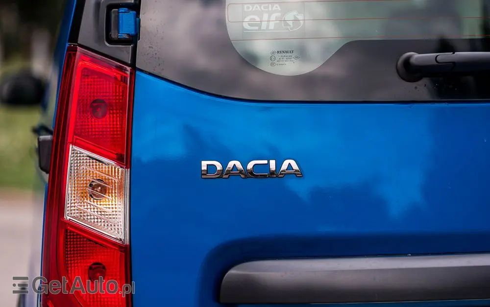 DACIA Dokker TCe 115 Stepway Celebration