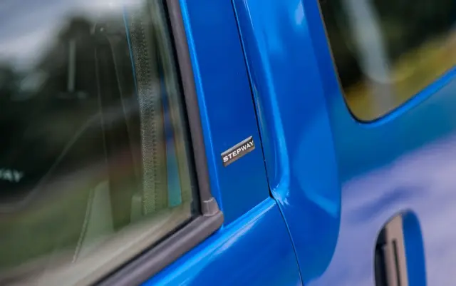 DACIA Dokker TCe 115 Stepway Celebration
