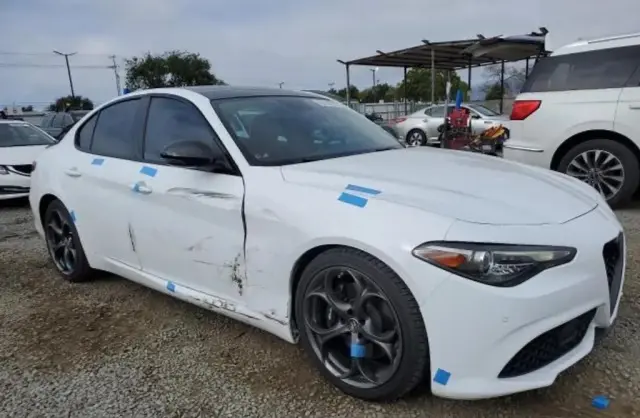 ALFA ROMEO Giulia 
