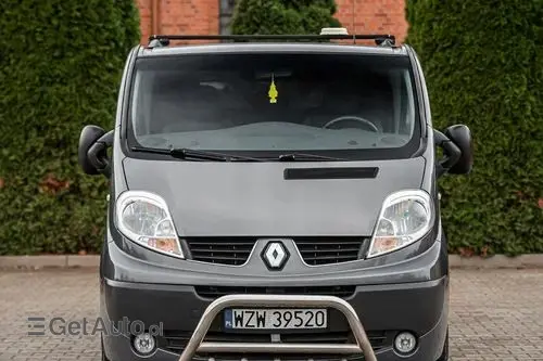 RENAULT Trafic 