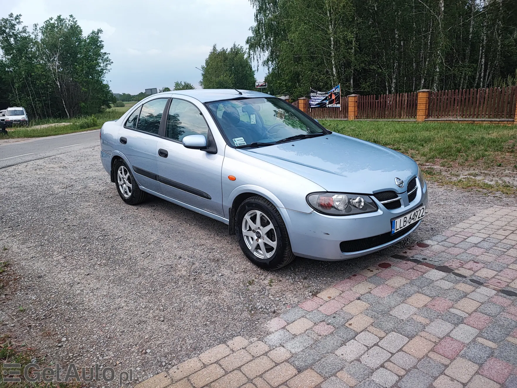 NISSAN Almera 
