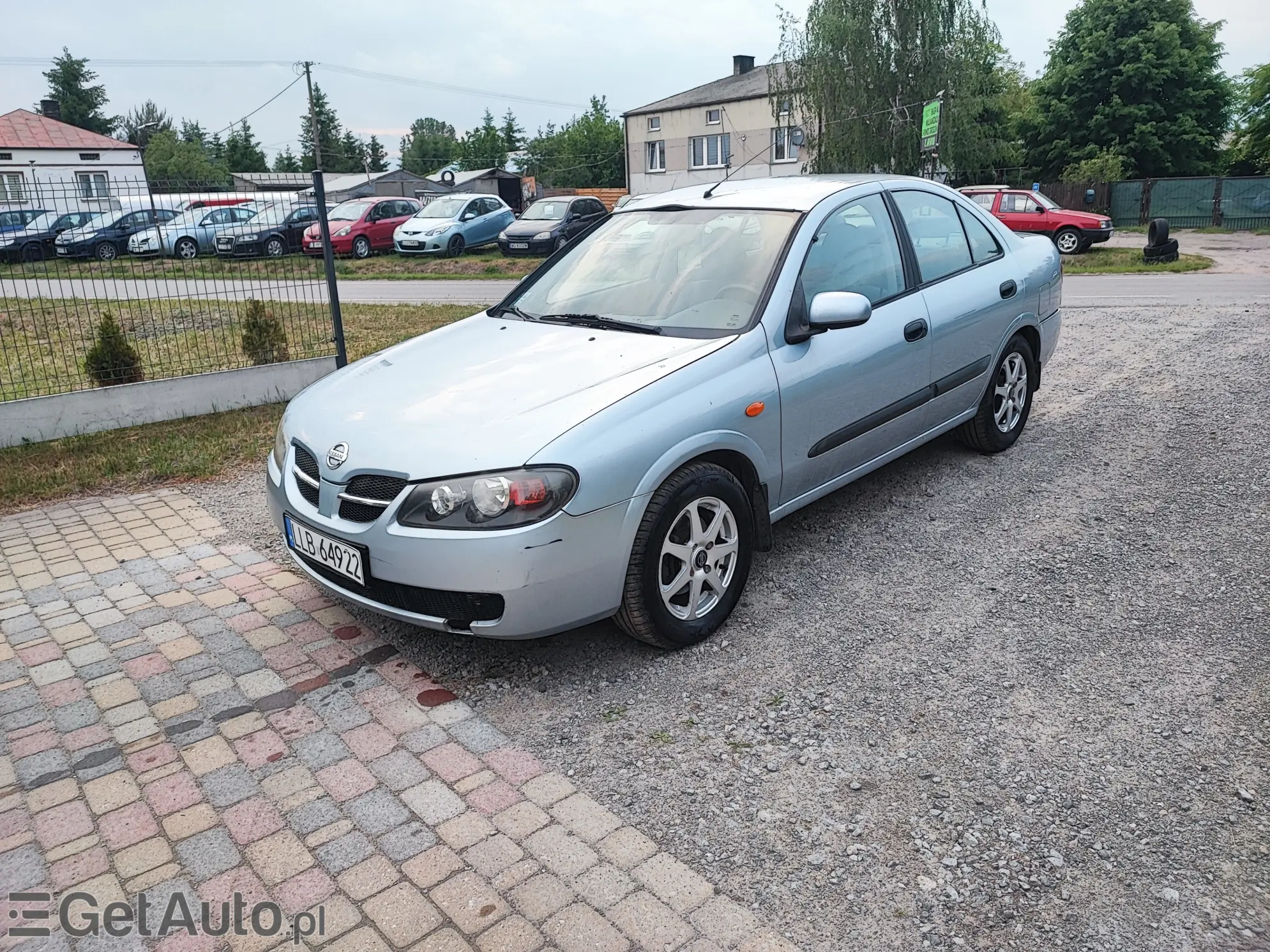 NISSAN Almera 