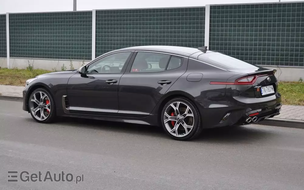 KIA Stinger 3.3 T-GDI V6 GT AWD