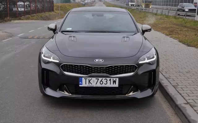 KIA Stinger 3.3 T-GDI V6 GT AWD