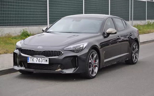 KIA Stinger 3.3 T-GDI V6 GT AWD