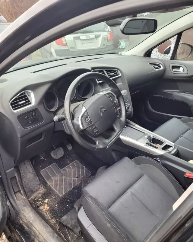 CITROËN C4 THP 155 EGS6 Exclusive