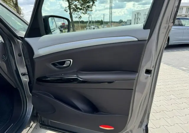 RENAULT Espace 1.6 dCi Energy Zen EDC 7os