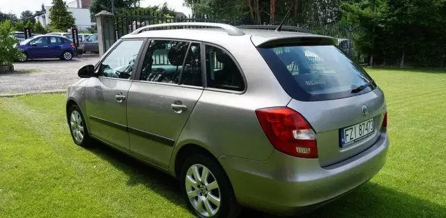 SKODA Fabia 
