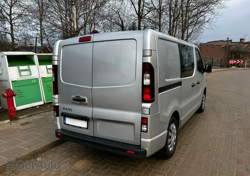 OPEL Vivaro 
