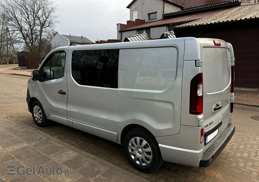 OPEL Vivaro 