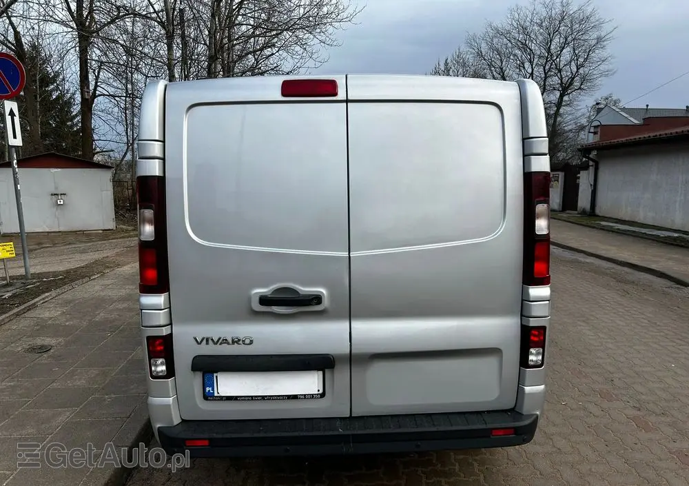 OPEL Vivaro 