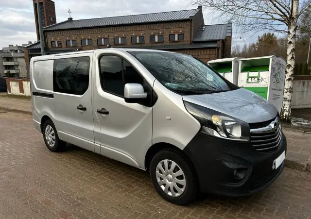 OPEL Vivaro 