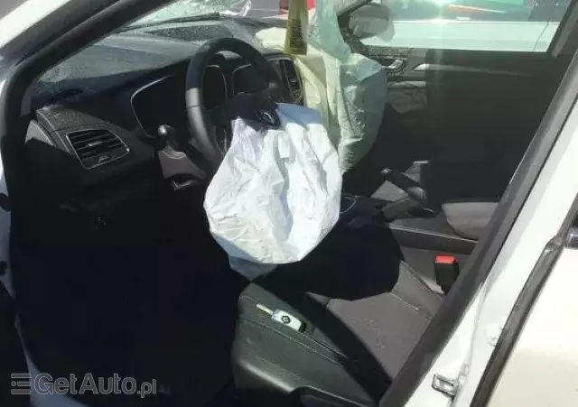 RENAULT Megane 1.5 Blue dCi Business