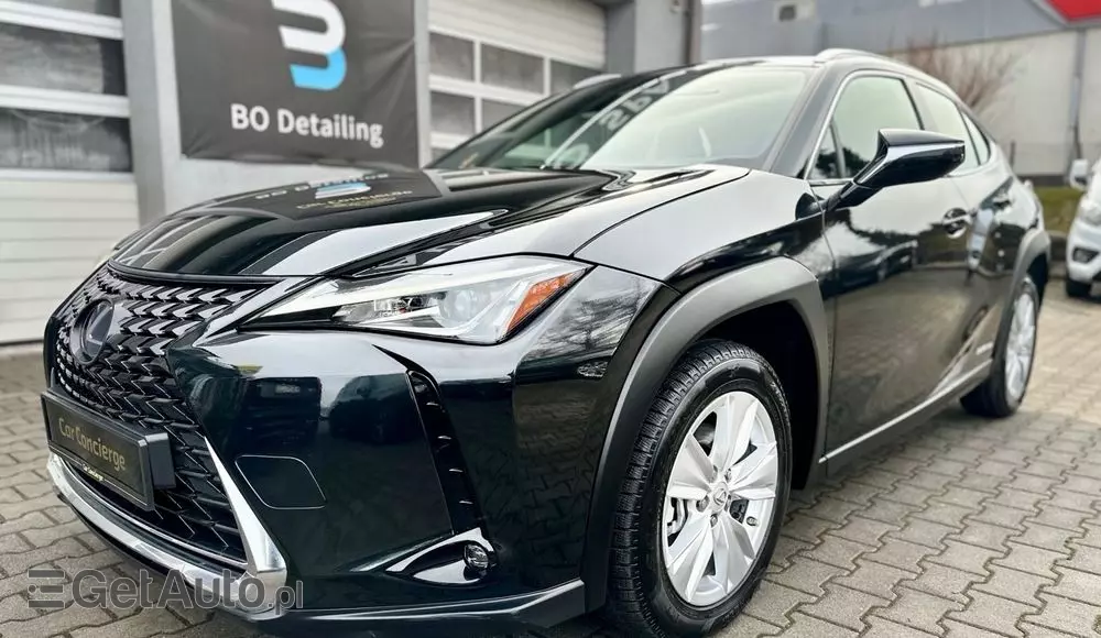 LEXUS UX 250h Business Edition