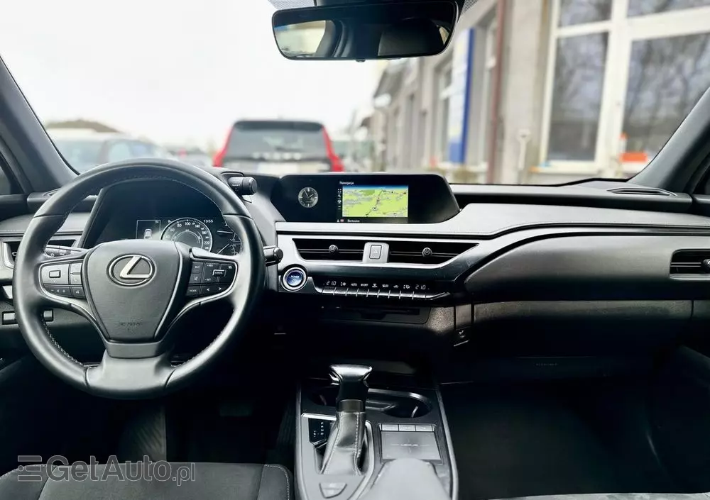 LEXUS UX 250h Business Edition