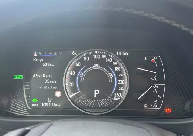 LEXUS UX 250h Business Edition