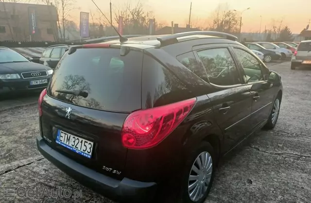 PEUGEOT 207 