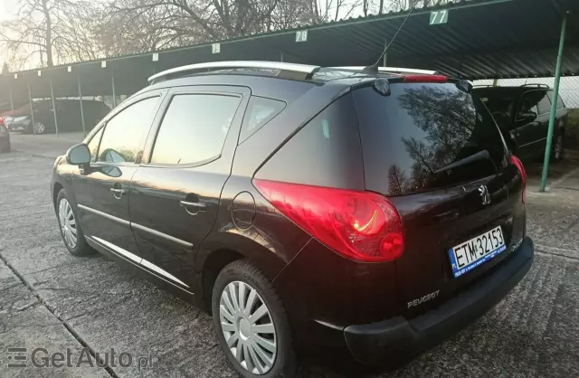 PEUGEOT 207 