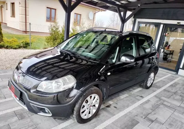 FIAT Sedici 1.6 16V 4x4 Emotion