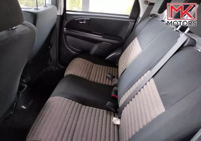 FIAT Sedici 1.6 16V 4x4 Emotion