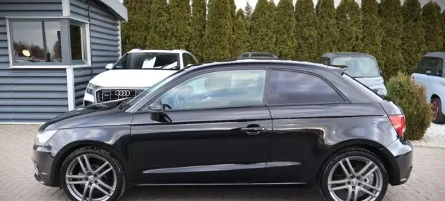 AUDI A1 