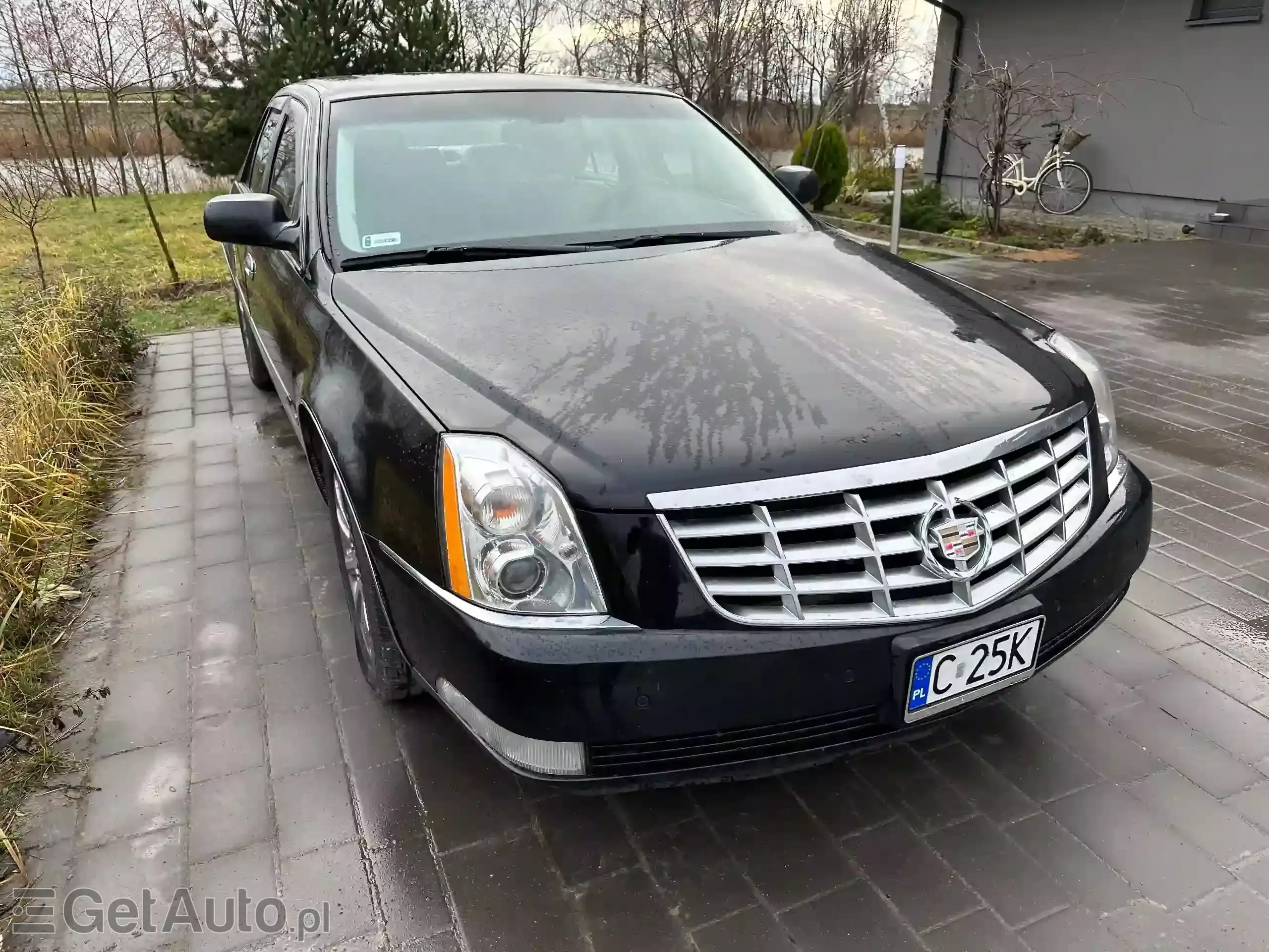 CADILLAC Dts 