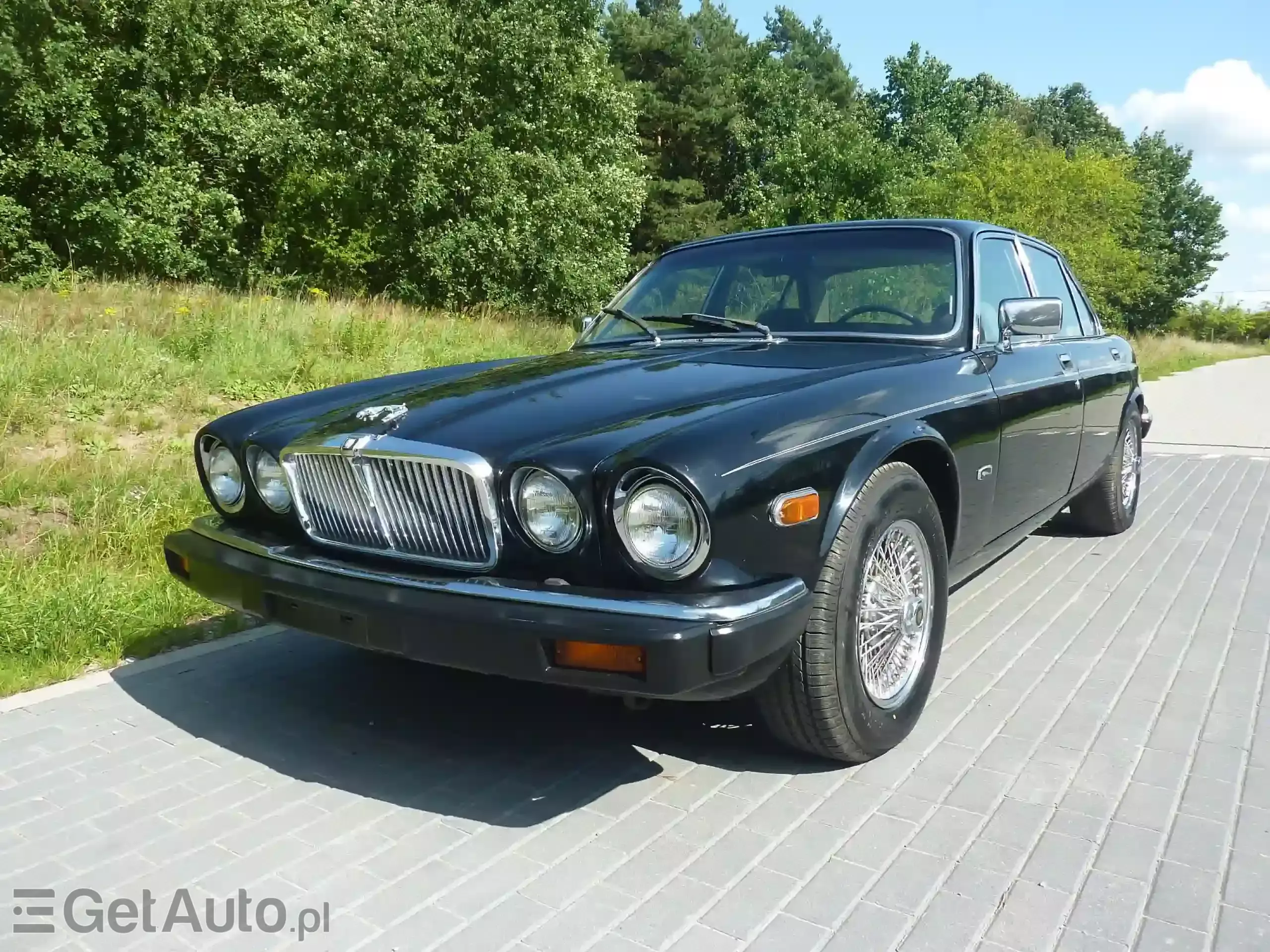 JAGUAR XJ6 