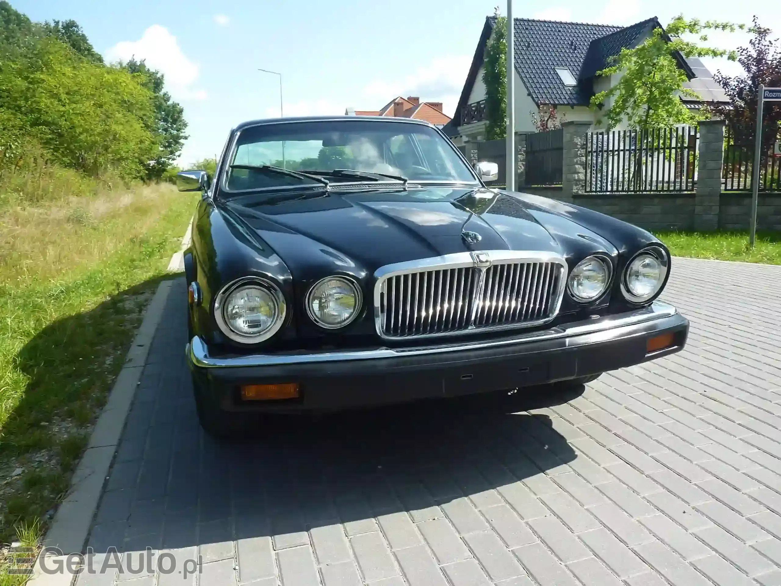 JAGUAR XJ6 