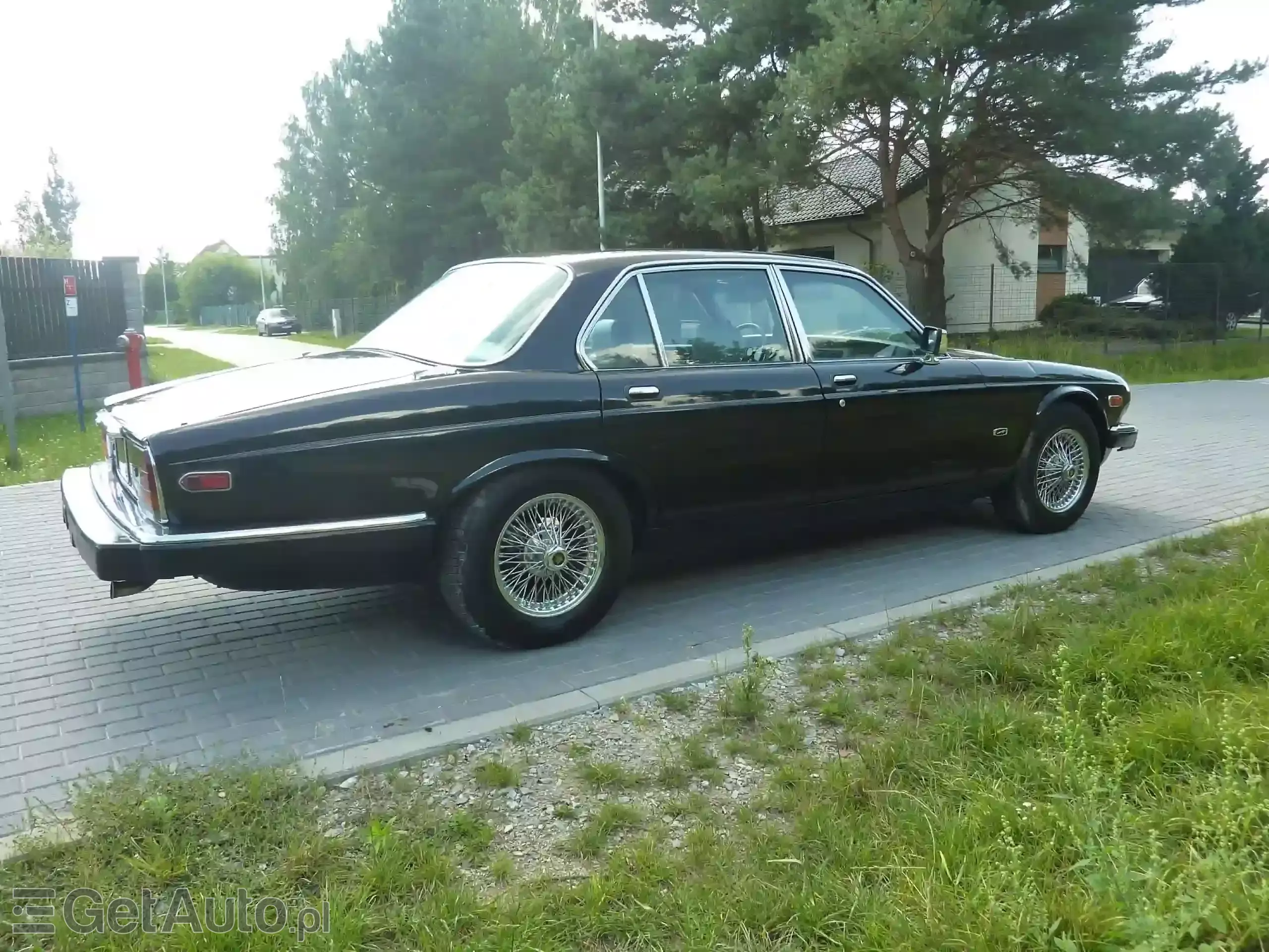 JAGUAR XJ6 