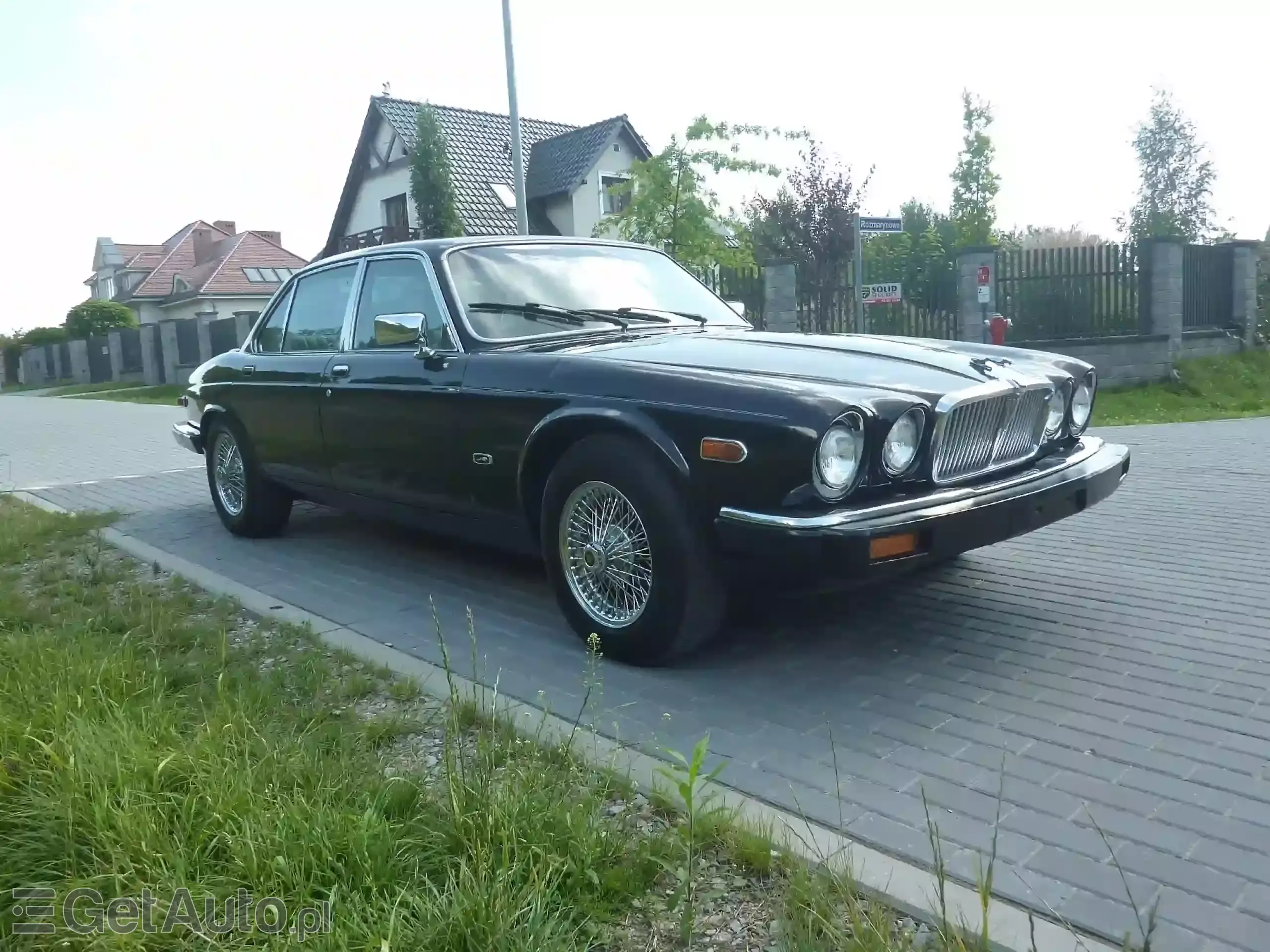 JAGUAR XJ6 