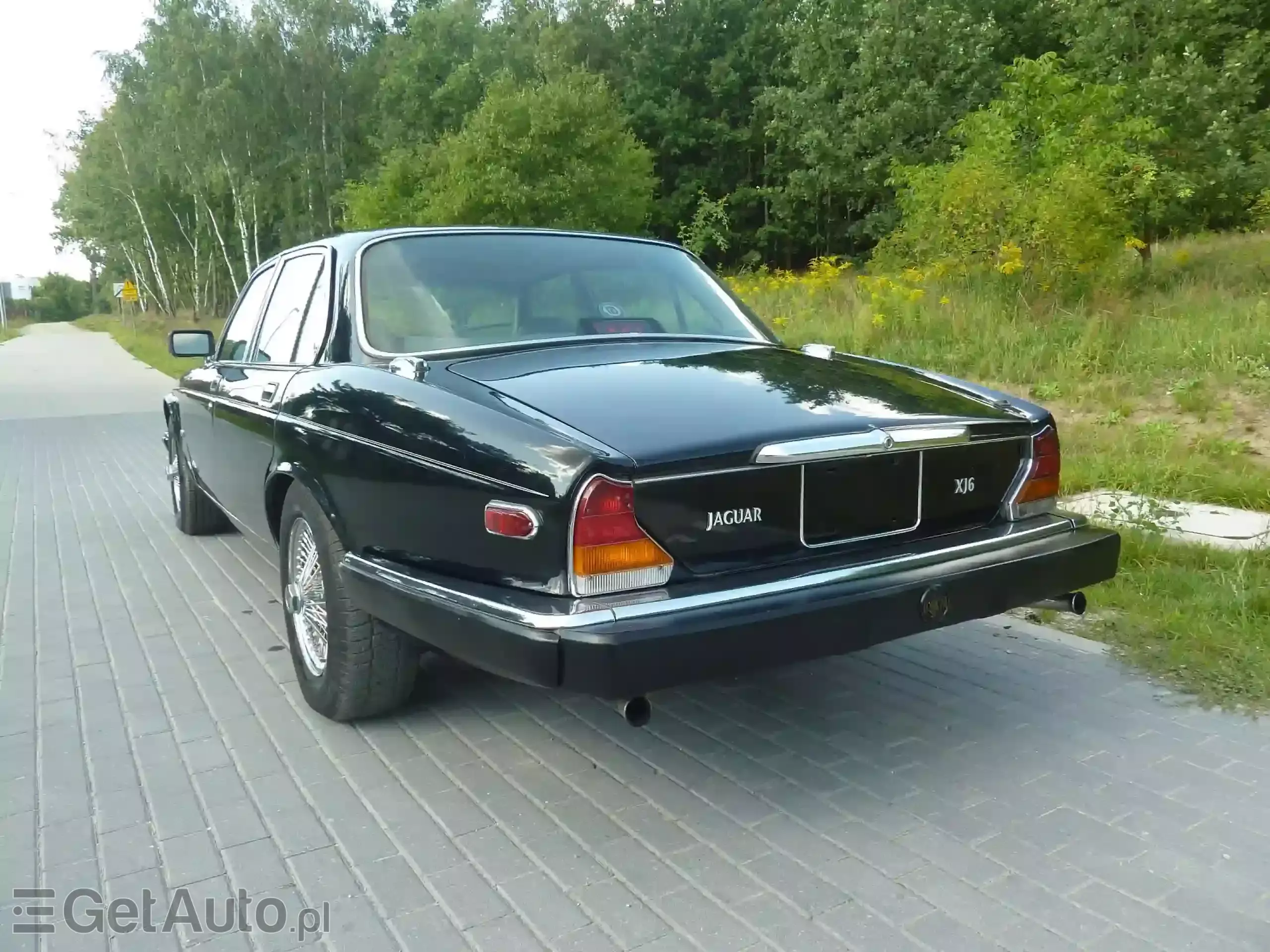 JAGUAR XJ6 