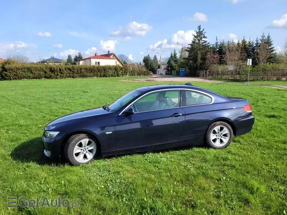 BMW Seria 3 328i