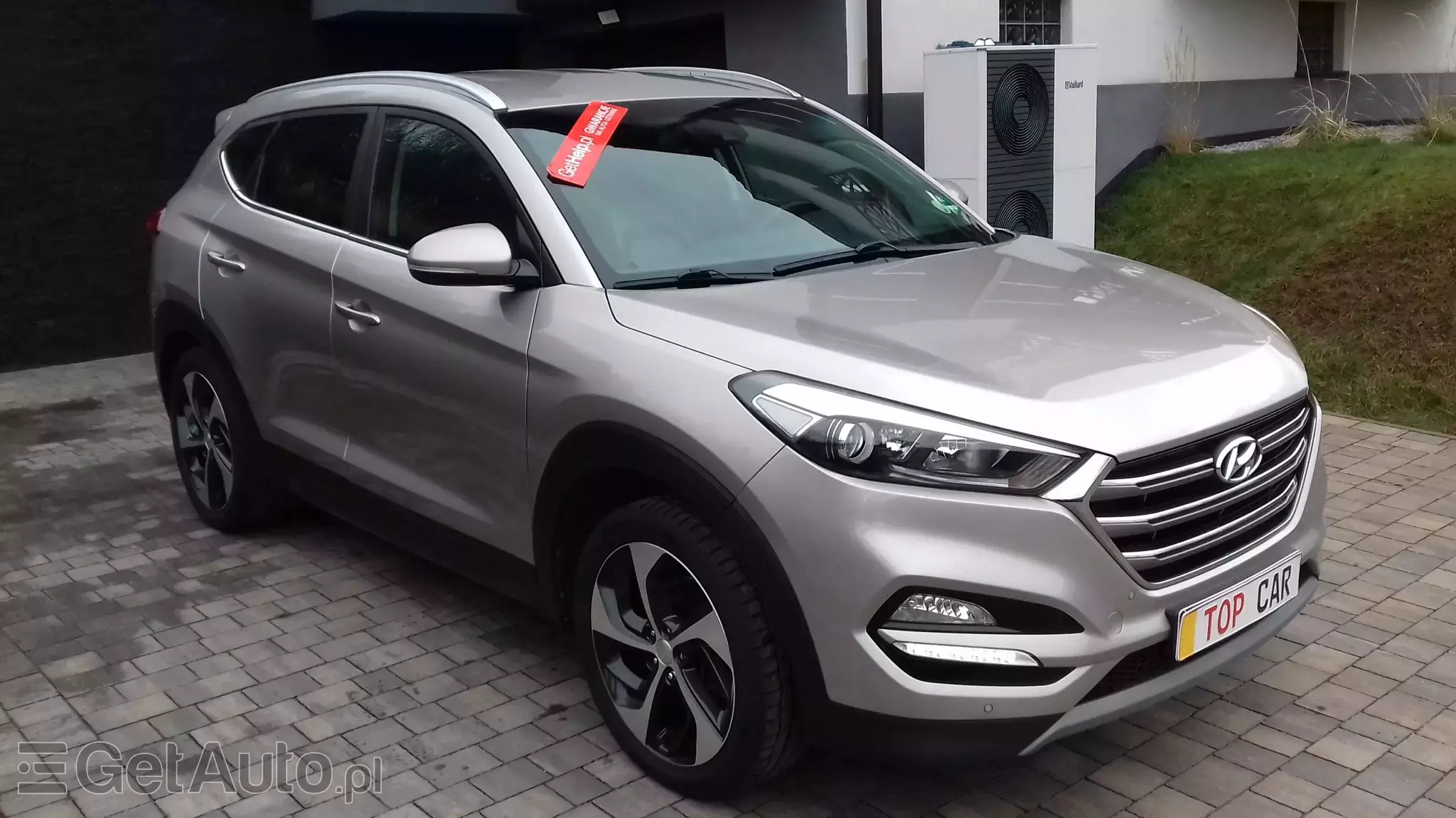 HYUNDAI Tucson Premium