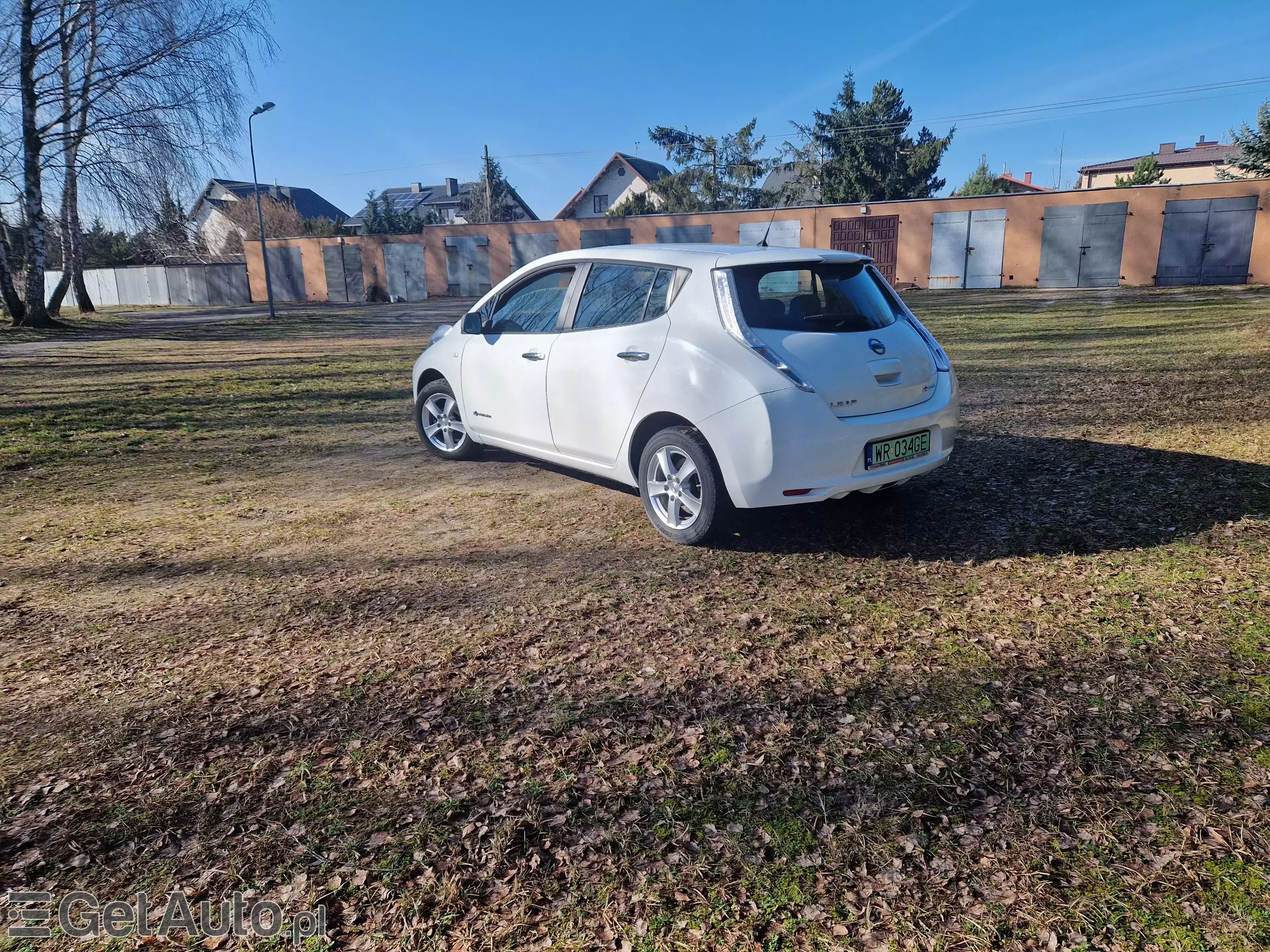 NISSAN Leaf Visia 24kWh Aut.