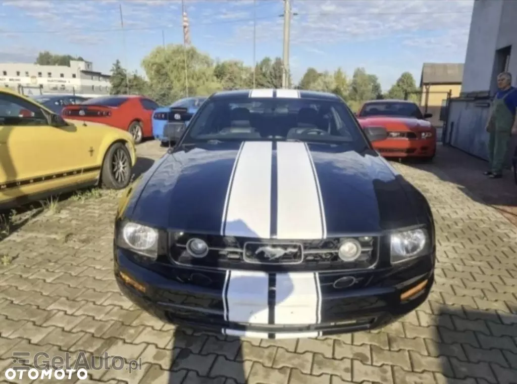 FORD Mustang Mustang