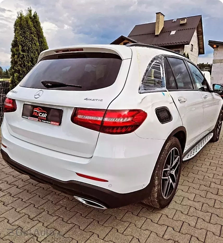 MERCEDES-BENZ GLC AMG 