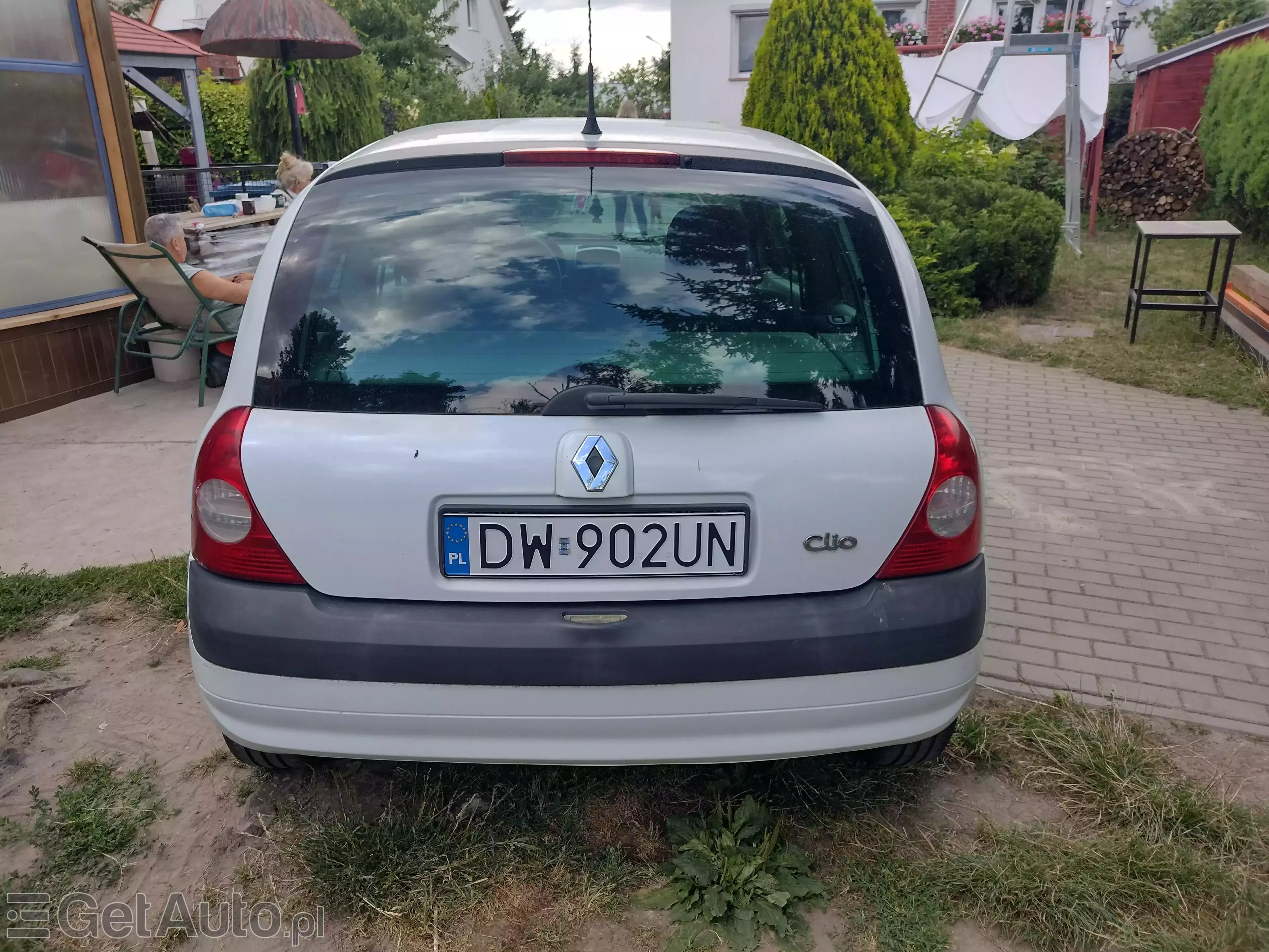 RENAULT Clio 