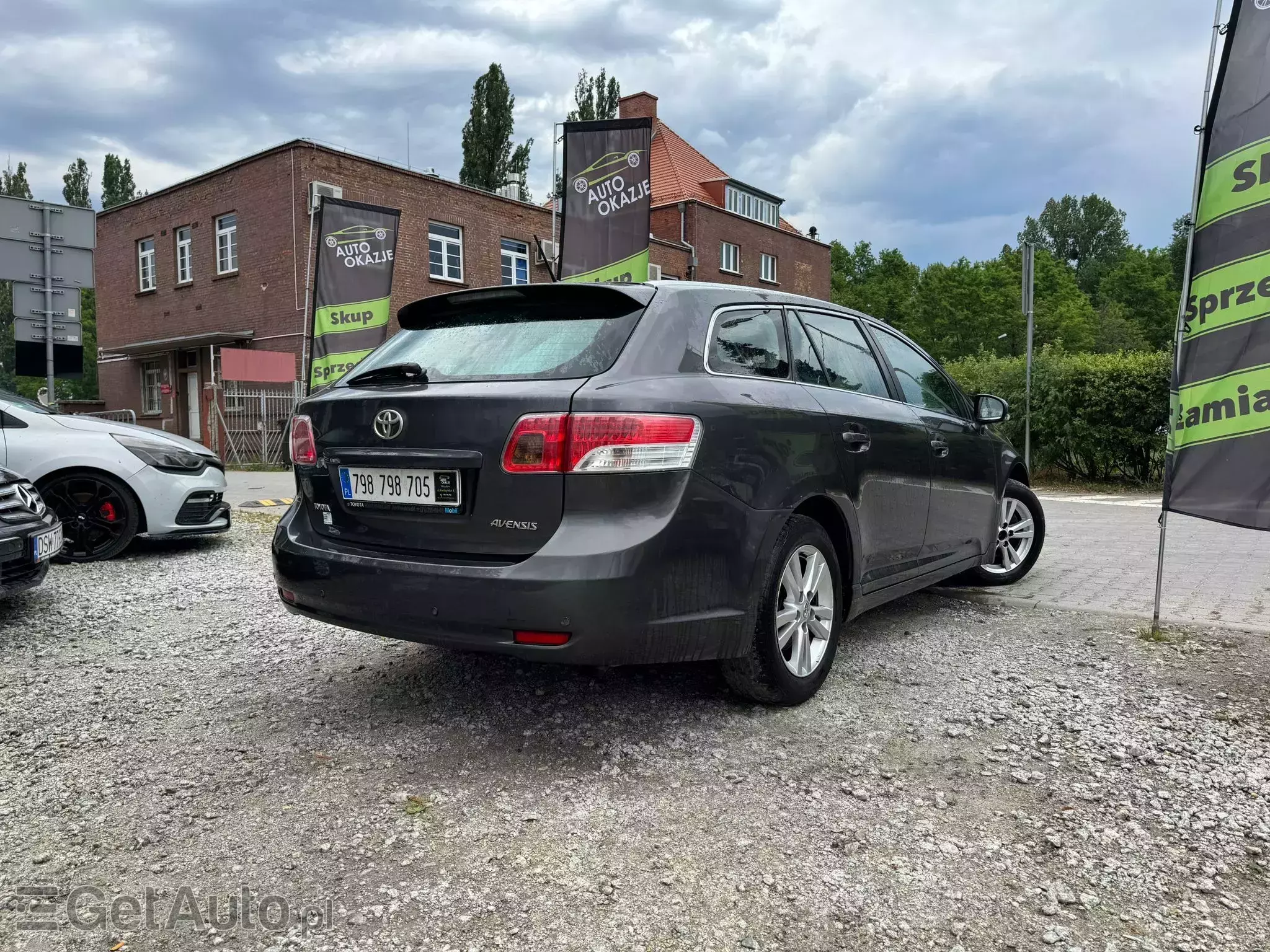 TOYOTA Avensis 