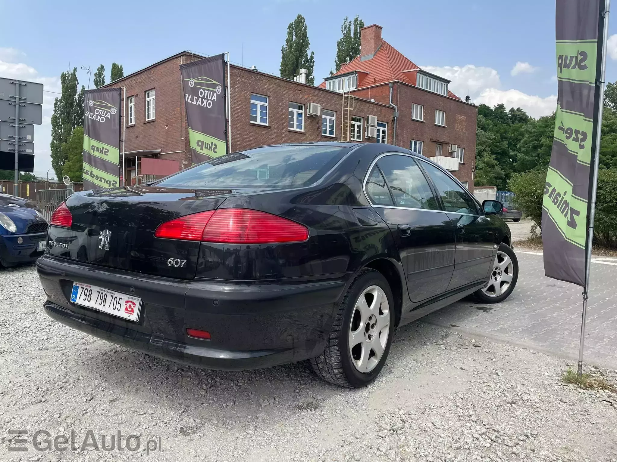 PEUGEOT 607 