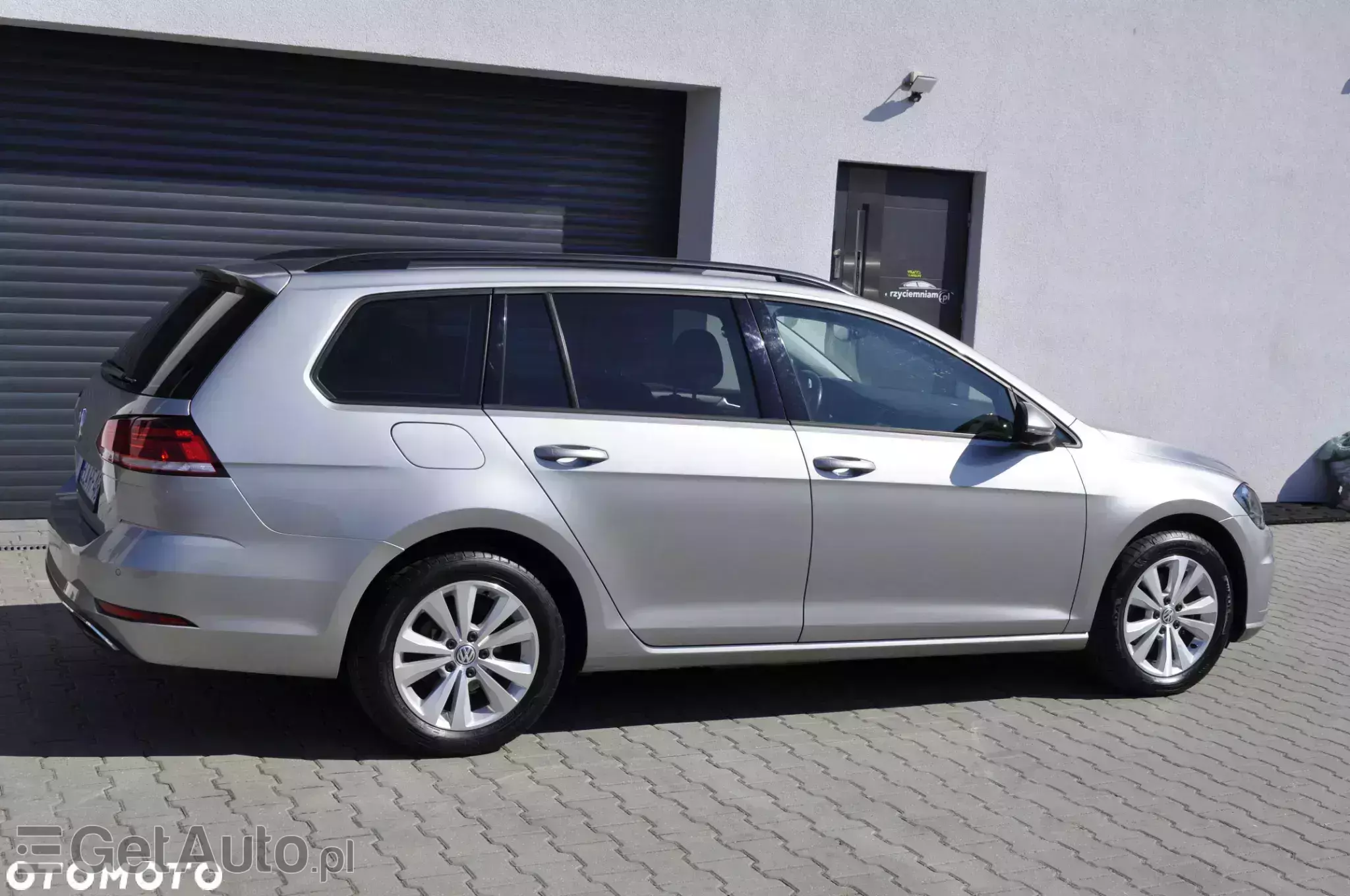 VOLKSWAGEN Golf Comfortline