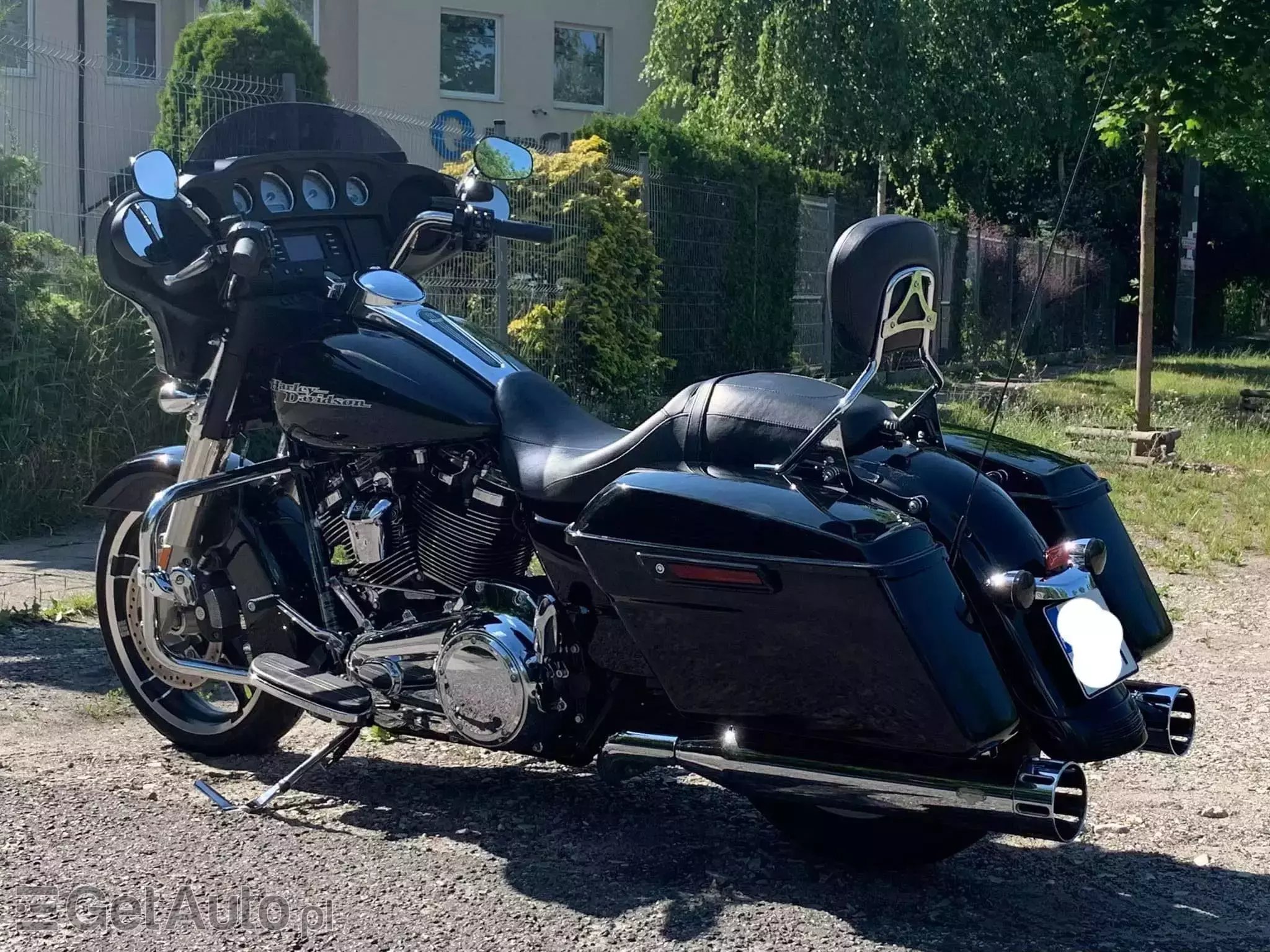 HARLEY-DAVIDSON Street glide 