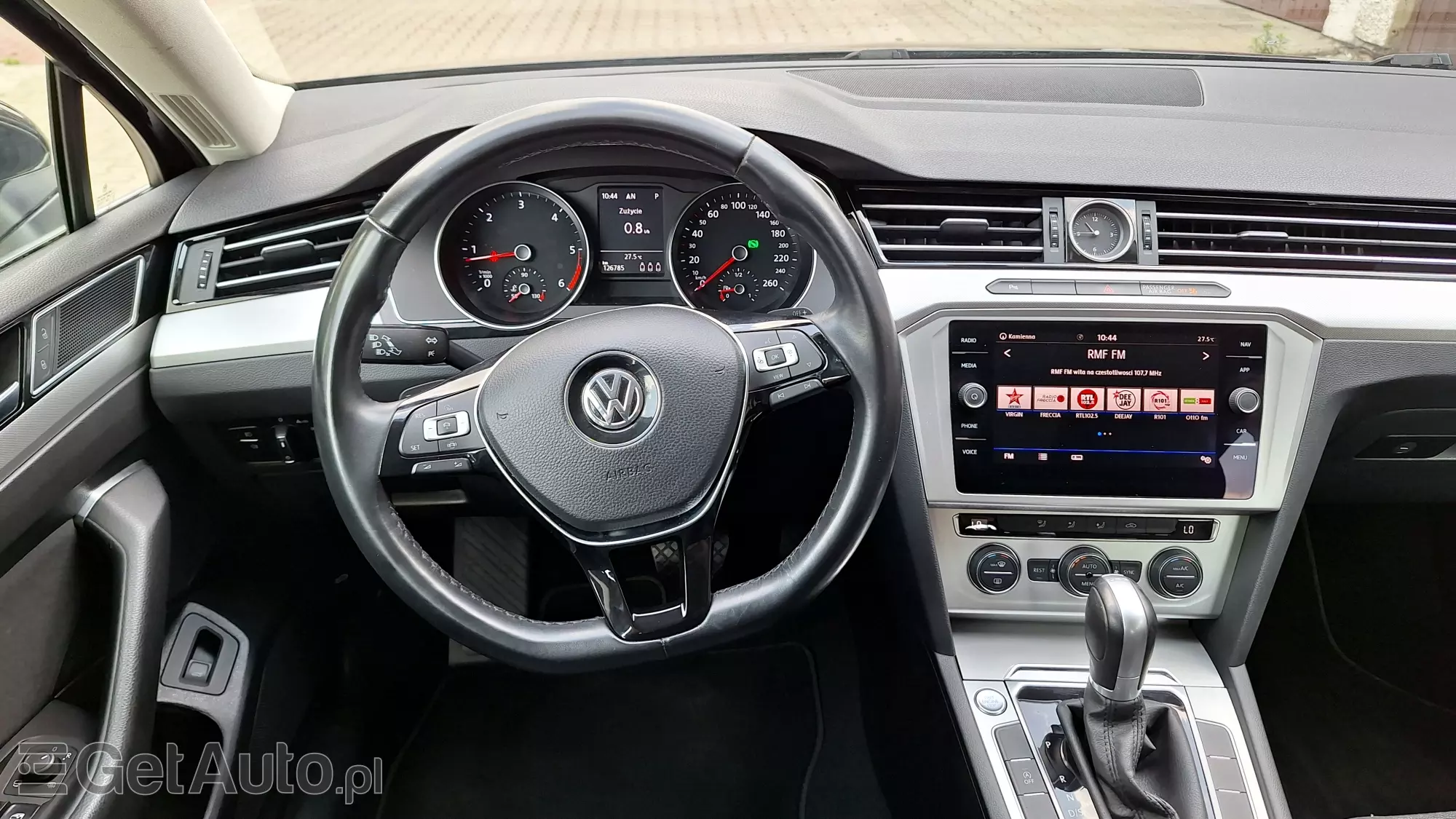 VOLKSWAGEN Passat Business DSG