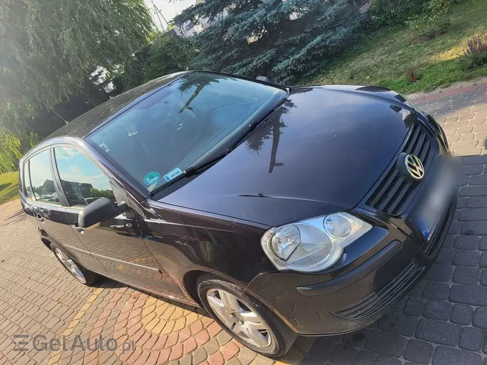 VOLKSWAGEN Polo Comfortline